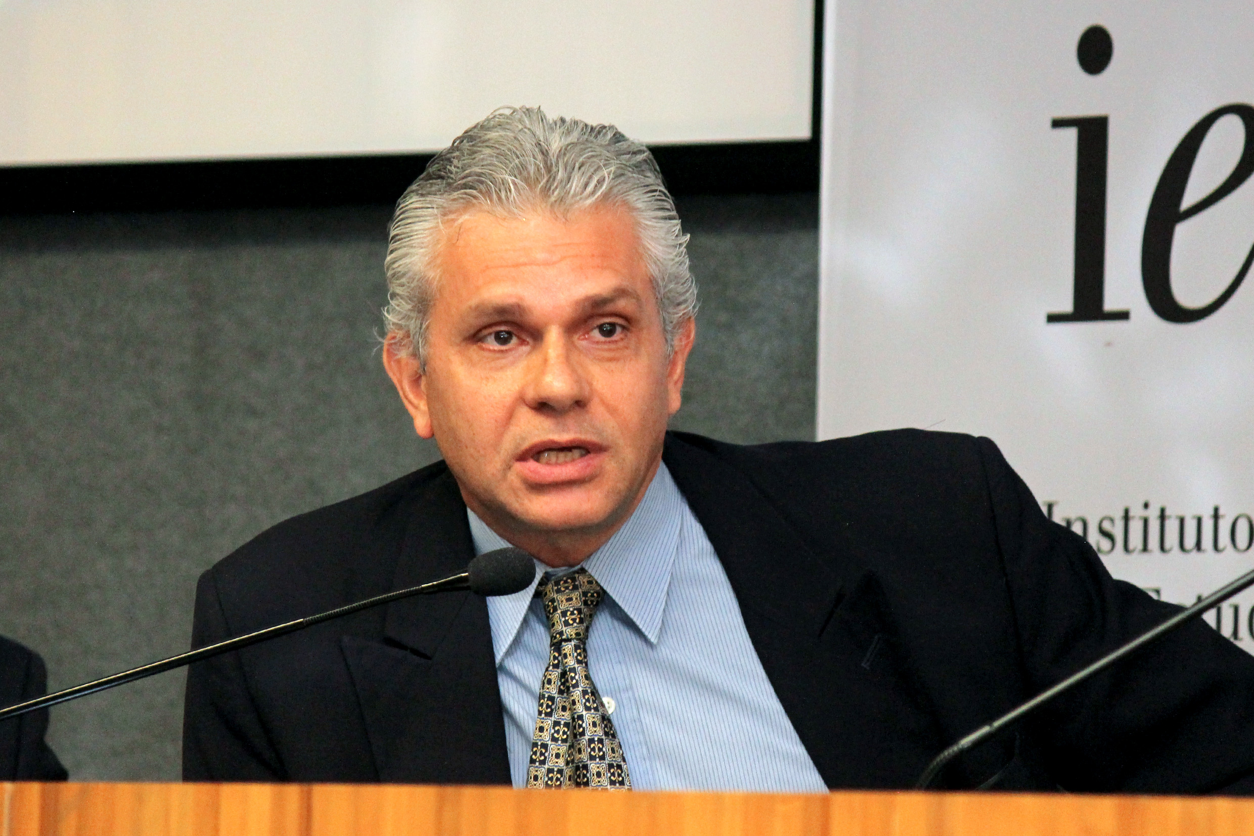 Alberto Pfeifer