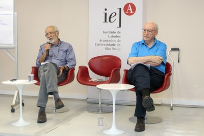 Marcos Barbosa da Oliveira e Hugh Lacey