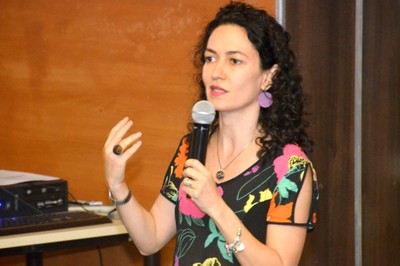 Úrsula Peres - 8/04/2016