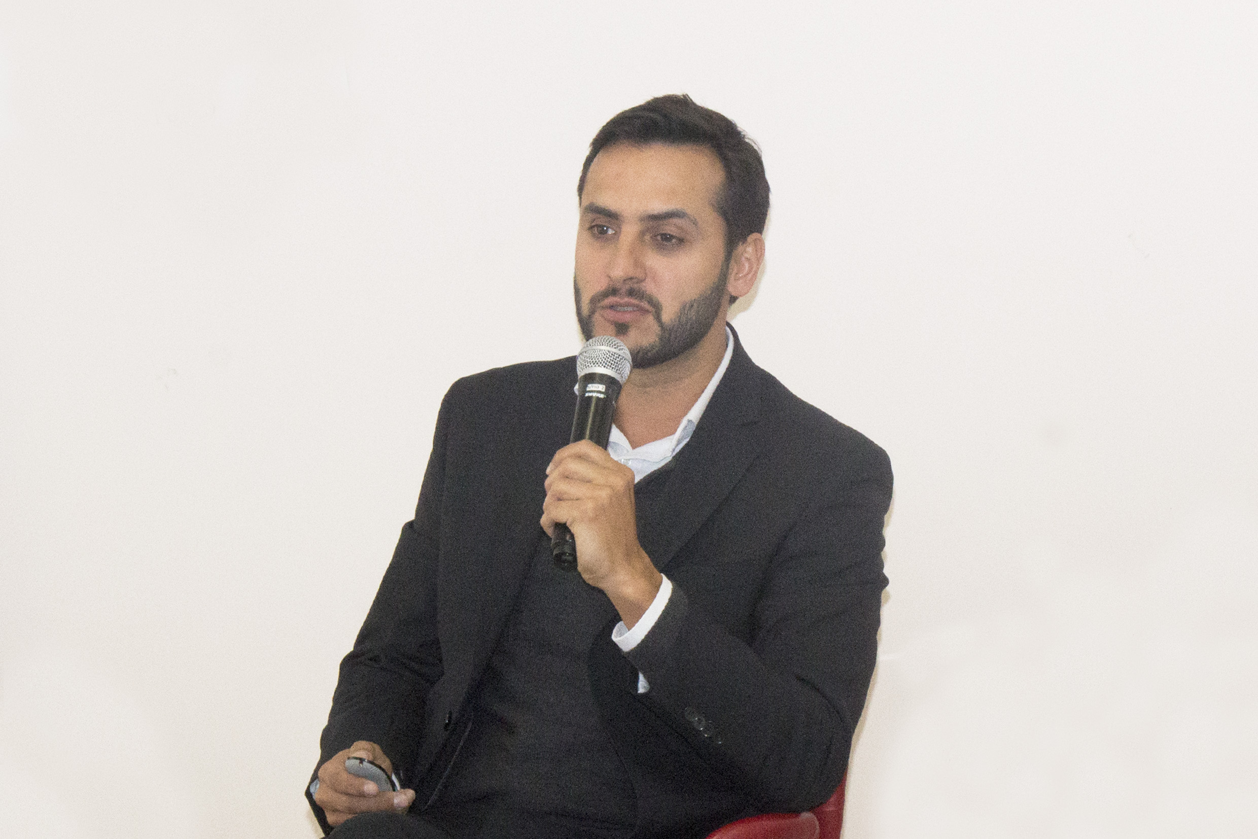  Gustavo Bambini