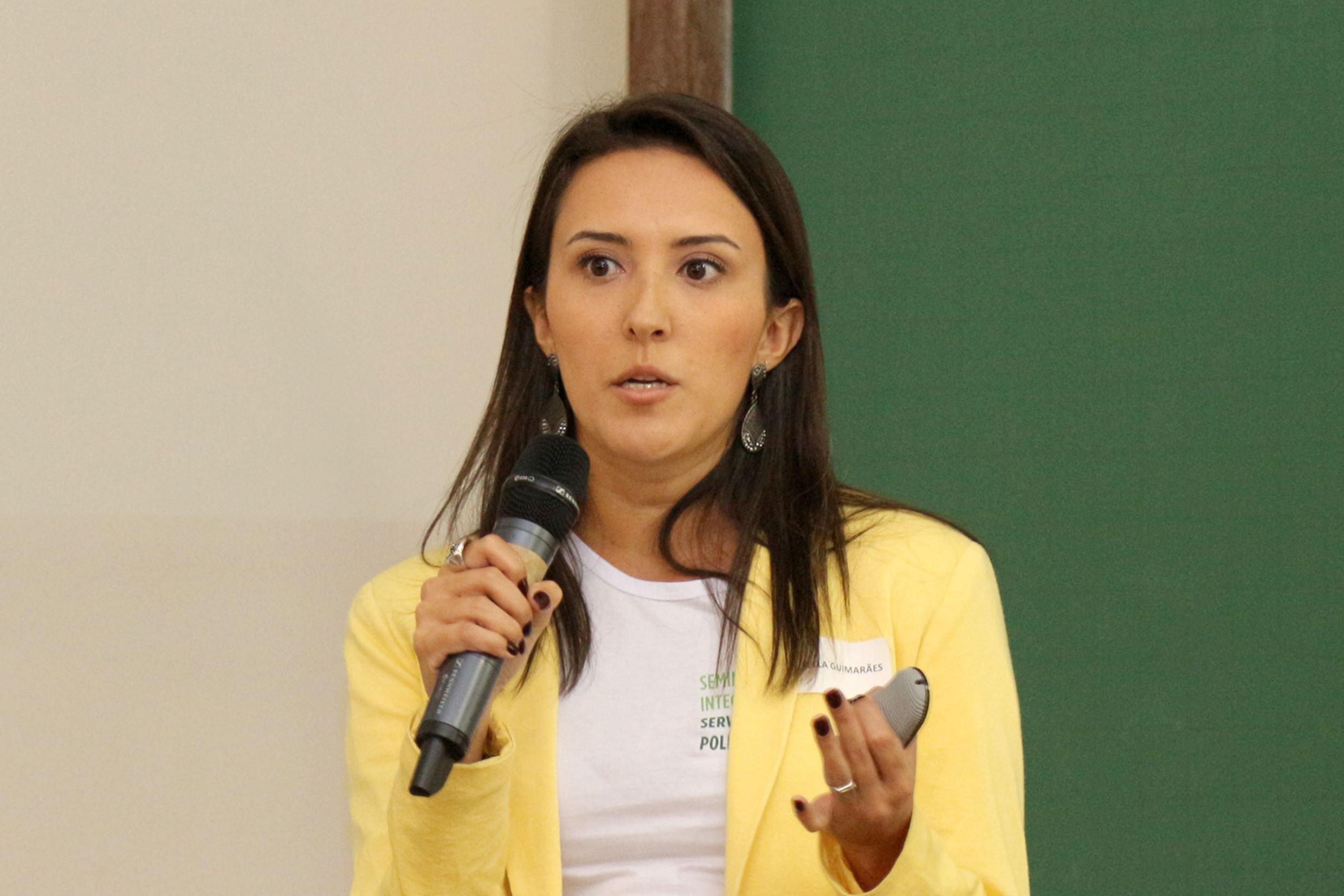 Rafaella Guimarães Moraes Camargo 