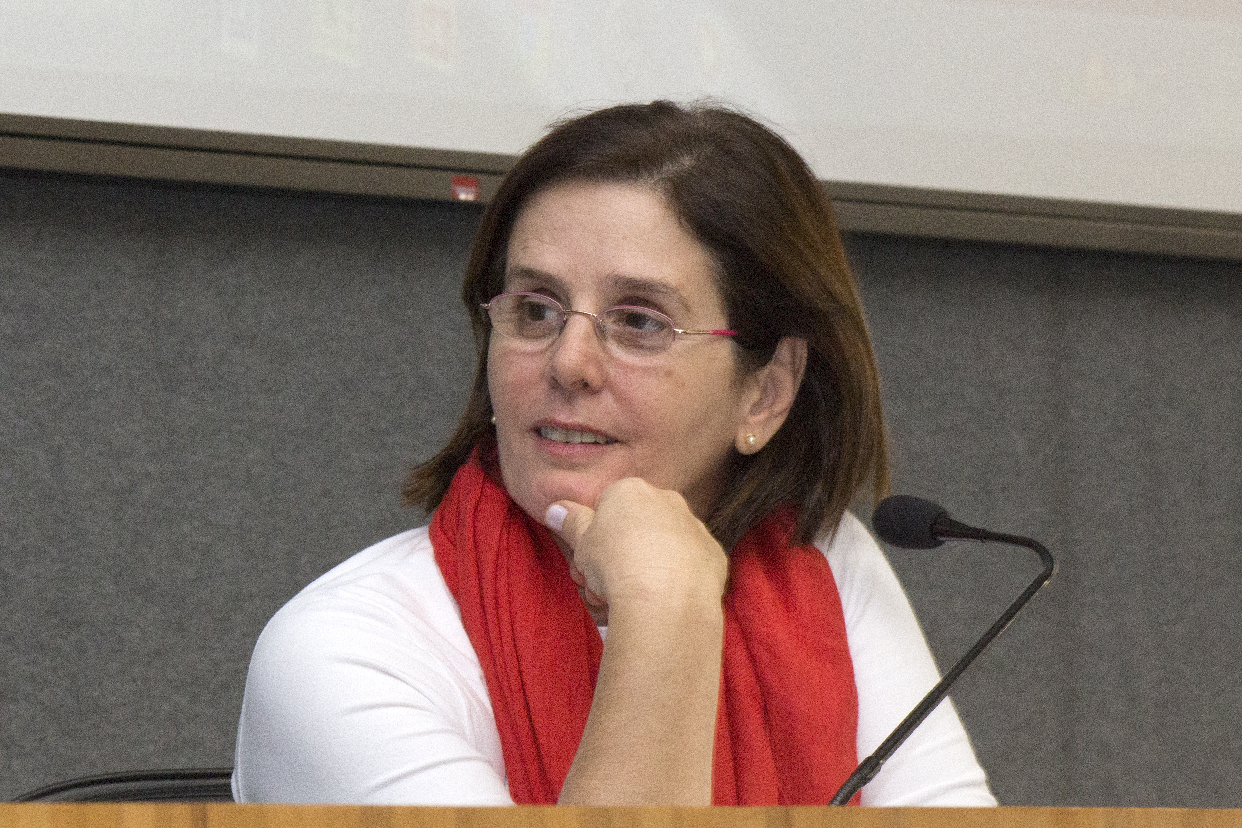 Maria Cecília Carlini Macedo - Mesa 1 - 28/09/2016