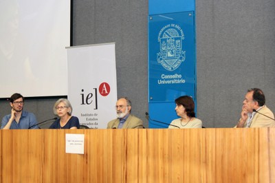 Nicolás Arata, Neli Aparecida de Mello-Théry , Guilherme Ary Plonski, Maria Cristina Motta de Toledo e Augusto Castro - Mesa de abertura - 24/10/2016