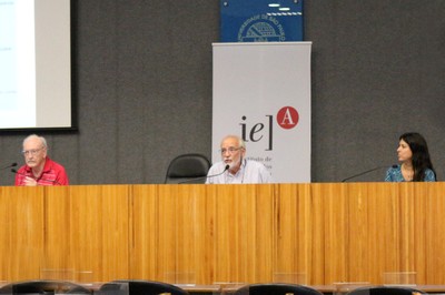 Marcos Barbosa de Oliveira faz a abertura do evento