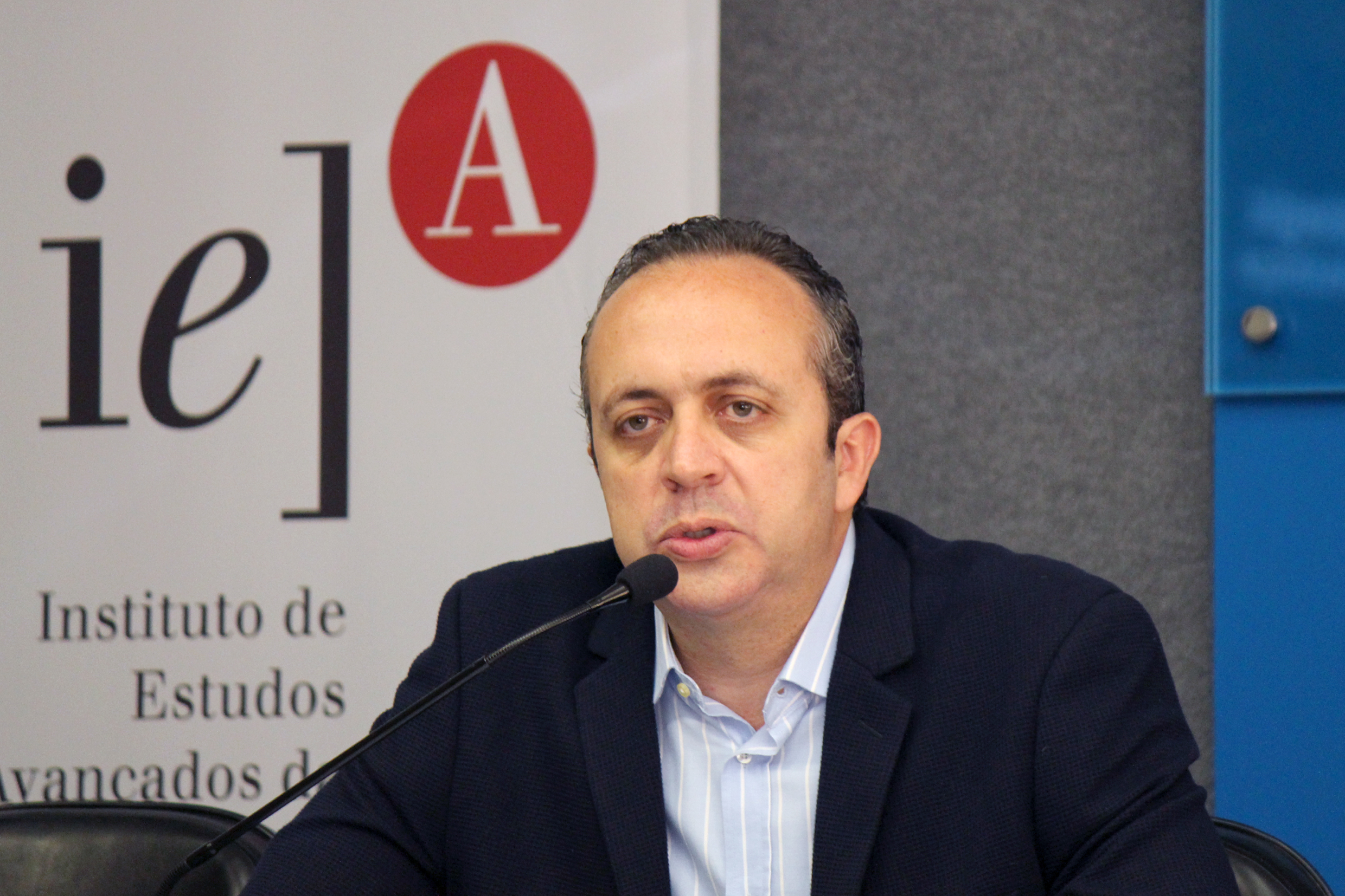 Hamilton Varela