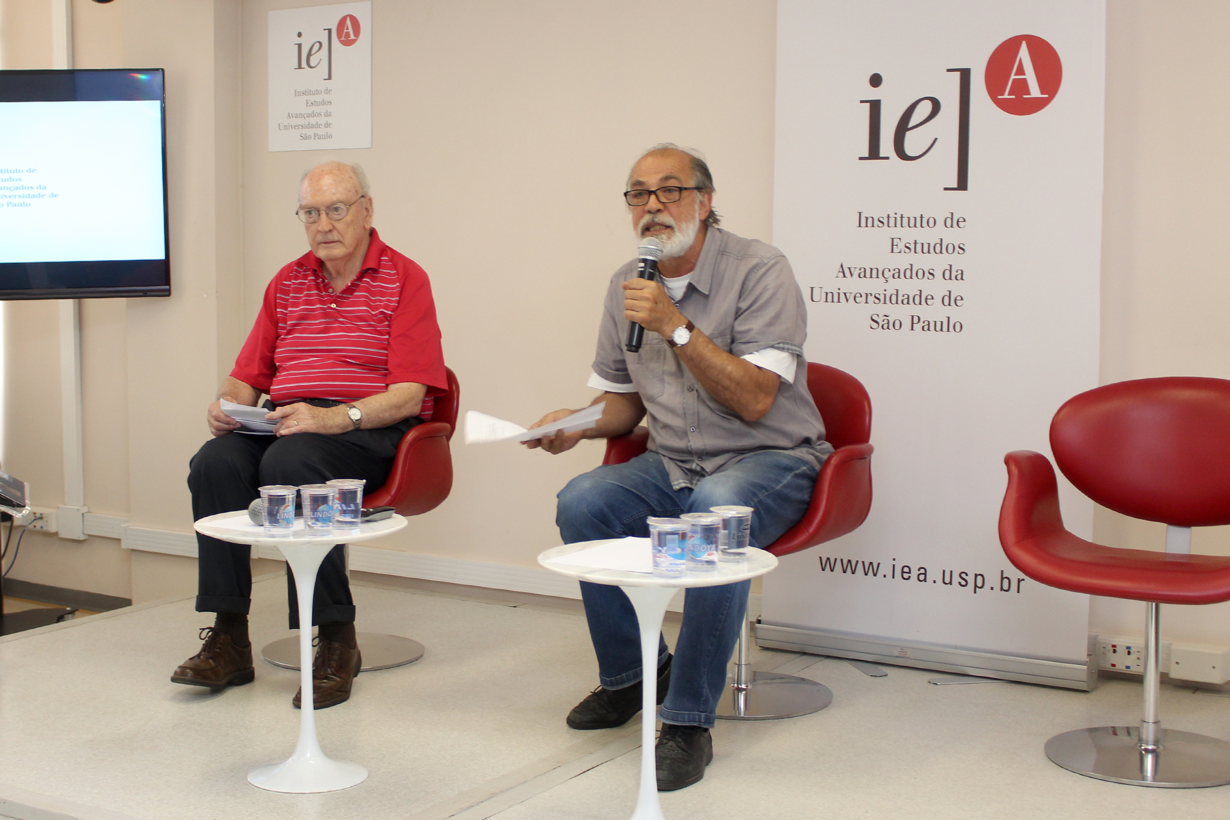 Hugh Lacey e Pablo Mariconda