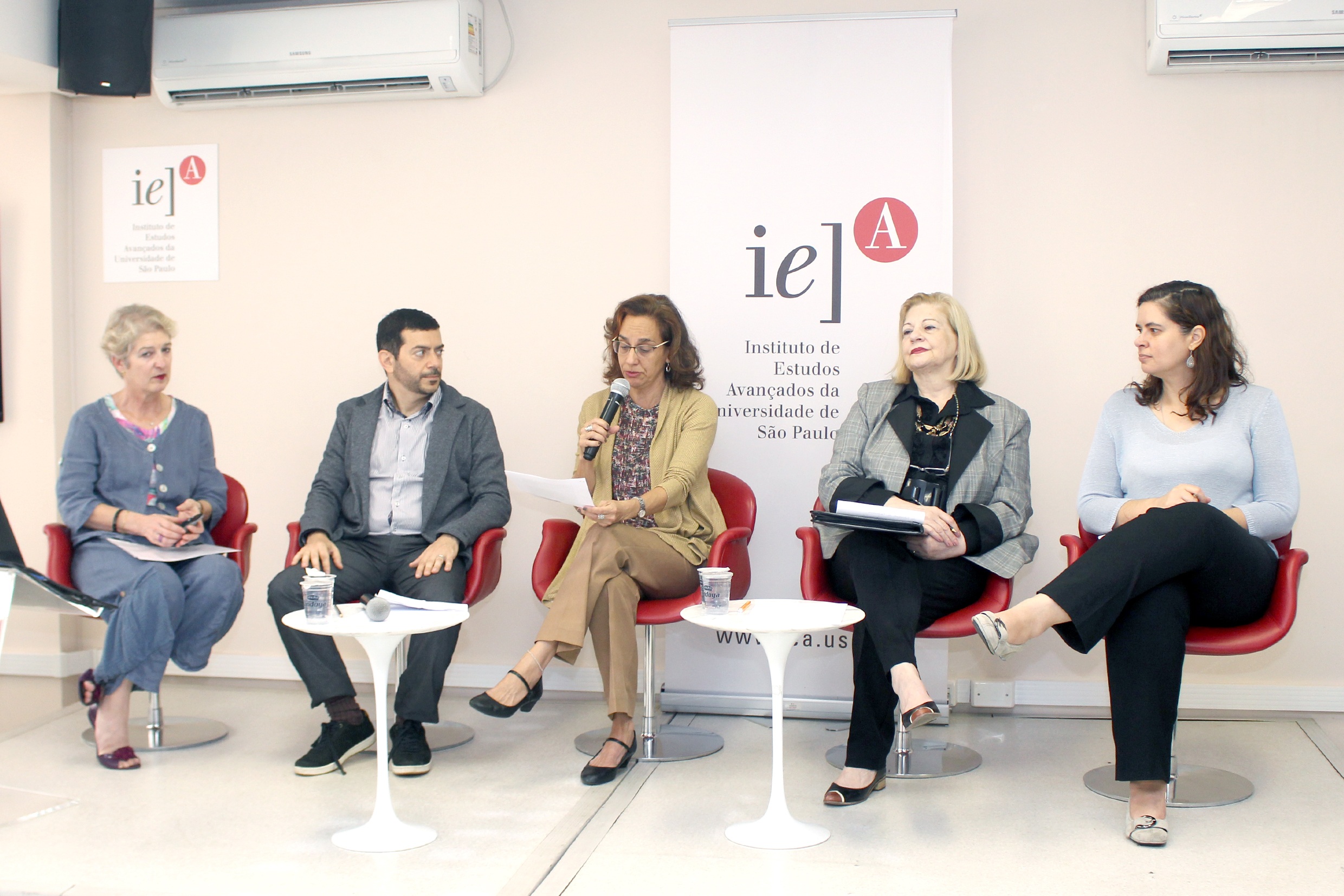 Sylvie Debs, Paulo Farah, Sylvia Dantas, Maura Veras e Adriana Capuano de Oliveira