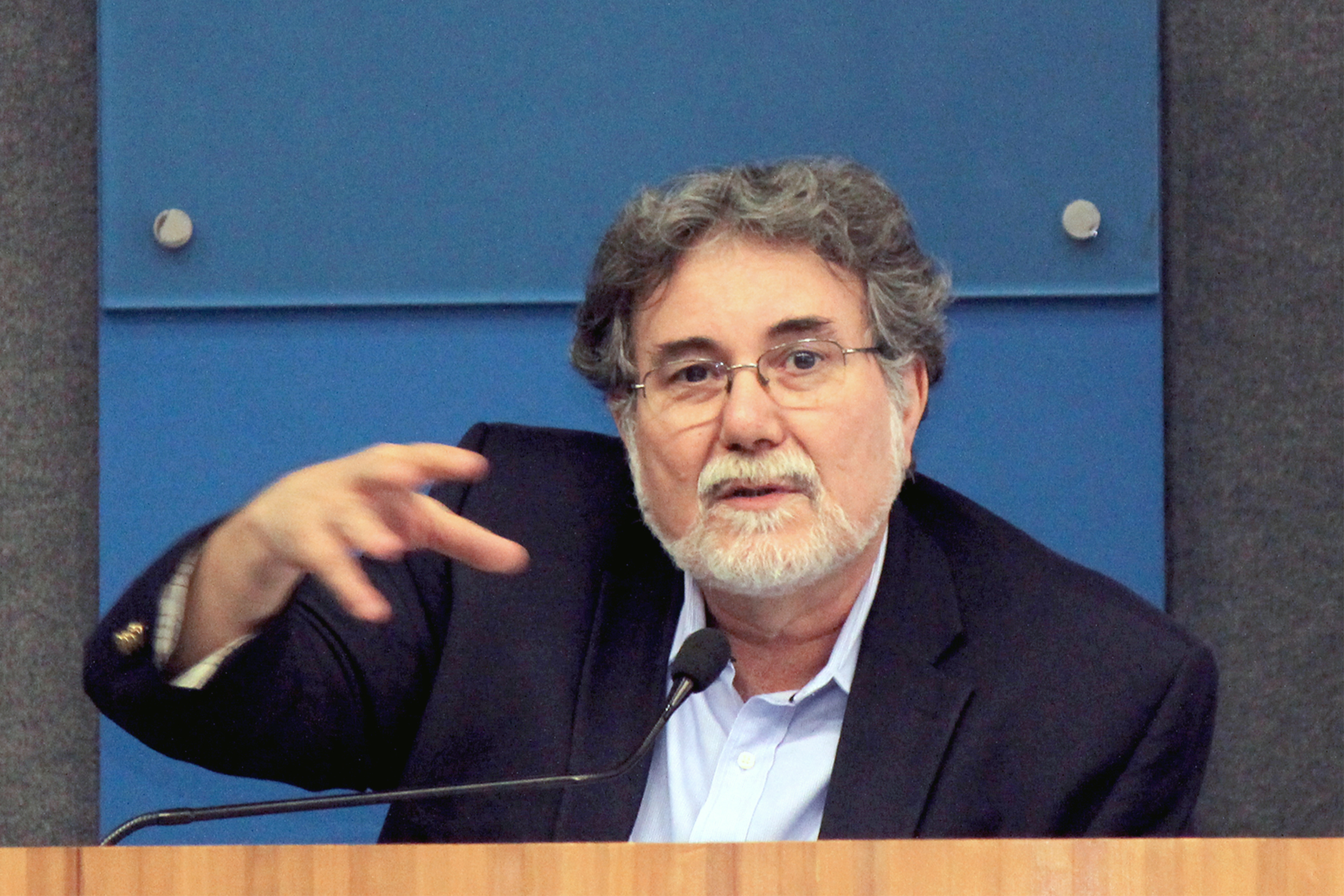Carlos Américo Pacheco 