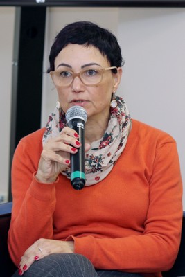 Valéria de Marcos 