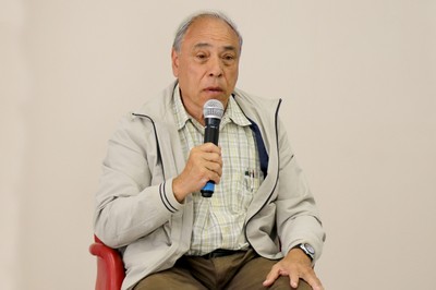 Gildo Magalhães  abre o evento e apresenta o expositor