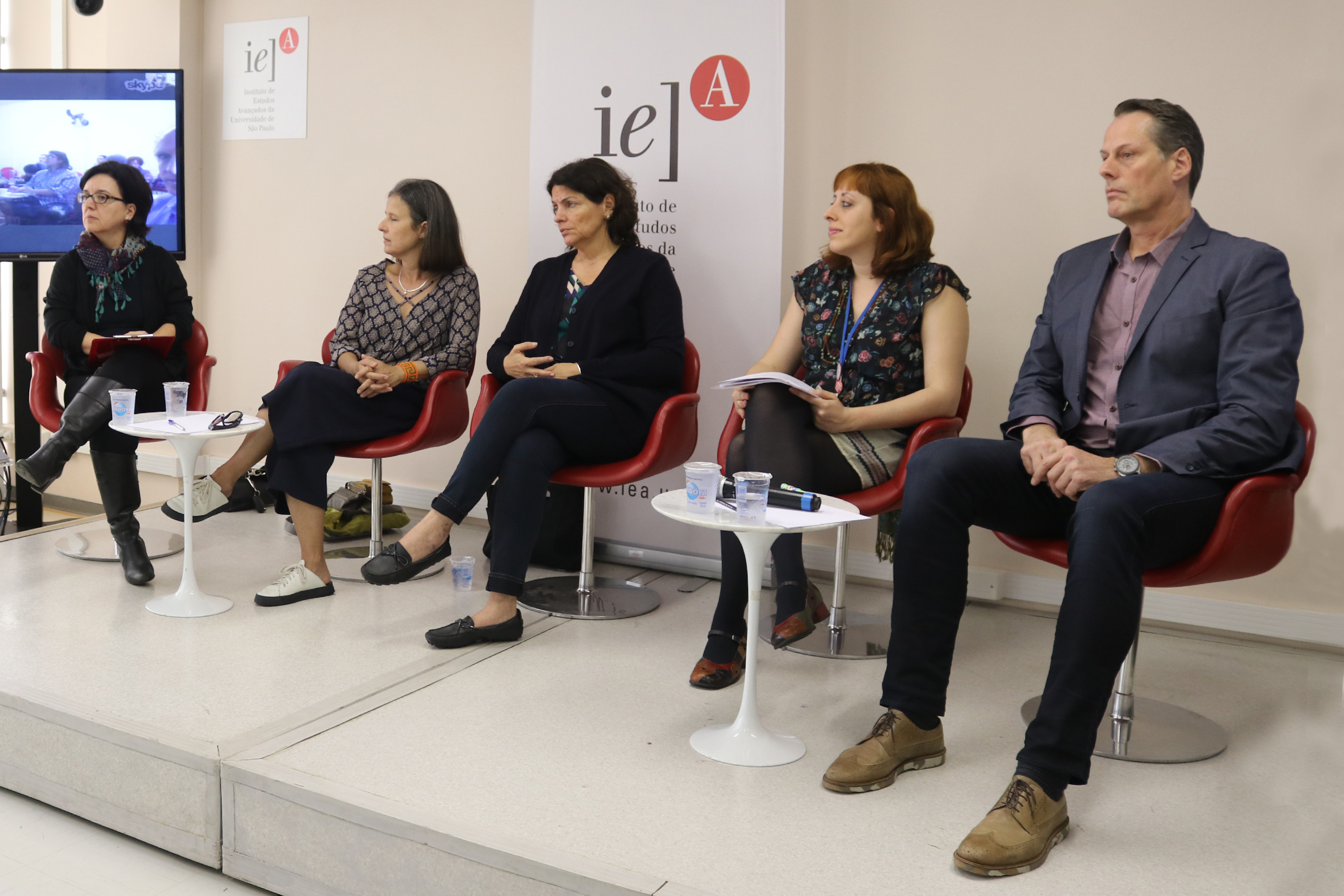 Isis Baldini Elias, Karen Barbosa , Teresa Cristina Toledo de Paula, Ana Carolina Delgado Vieira e Stephan Schäfer