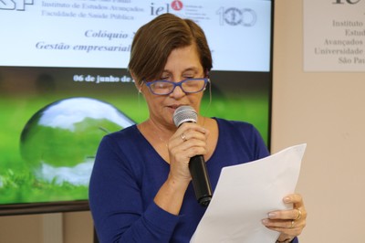 Mary Lobas de Castro abre o evento