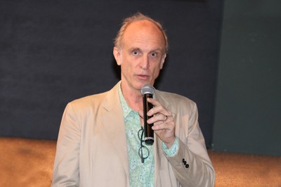 Martin Grossmann faz a abertura do evento