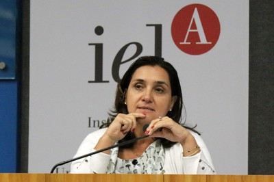 Ana Arroio 