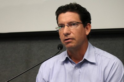 Carlos Banov
