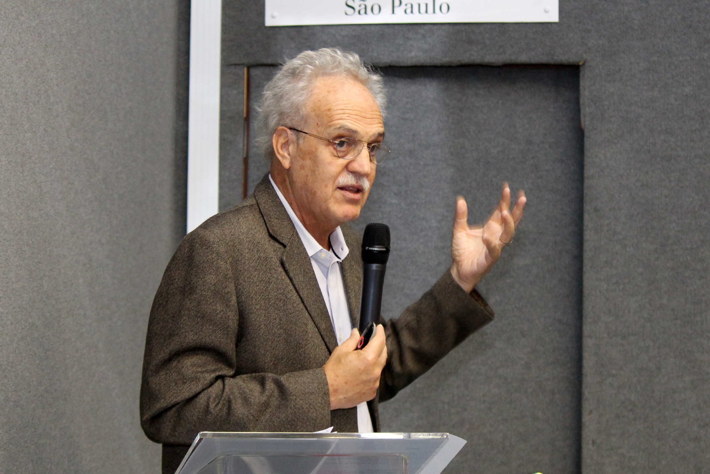 Carlos Nobre
