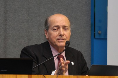 Naomar Monteiro de Almeida Filho