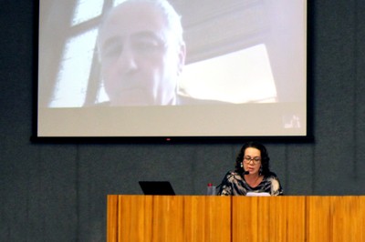 Jean-Louis Missika via video conferência, com tradução de Deisy Ventura - 25/04/2017