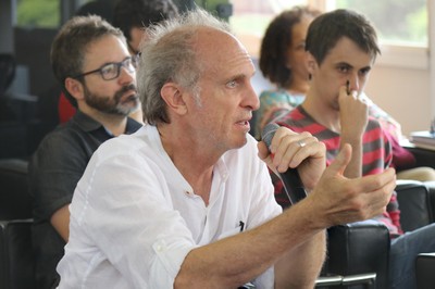 Martin Grossmann participa do debate