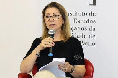 Sílvia Helena Zanirato