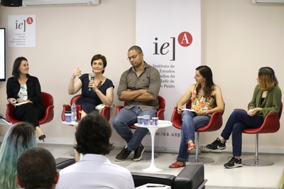 Luciane Maria Micheletti Tonon, Katia Rubio, Neilton de Sousa Ferreira Junior, Julia Frias Amato e Bianca Cristina do Prado Silva