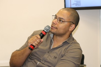 Neilton de Sousa Ferreira Junior participa do debate
