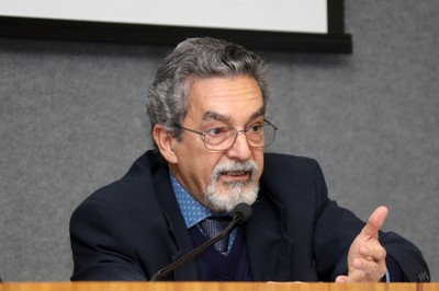 Nílson José Machado