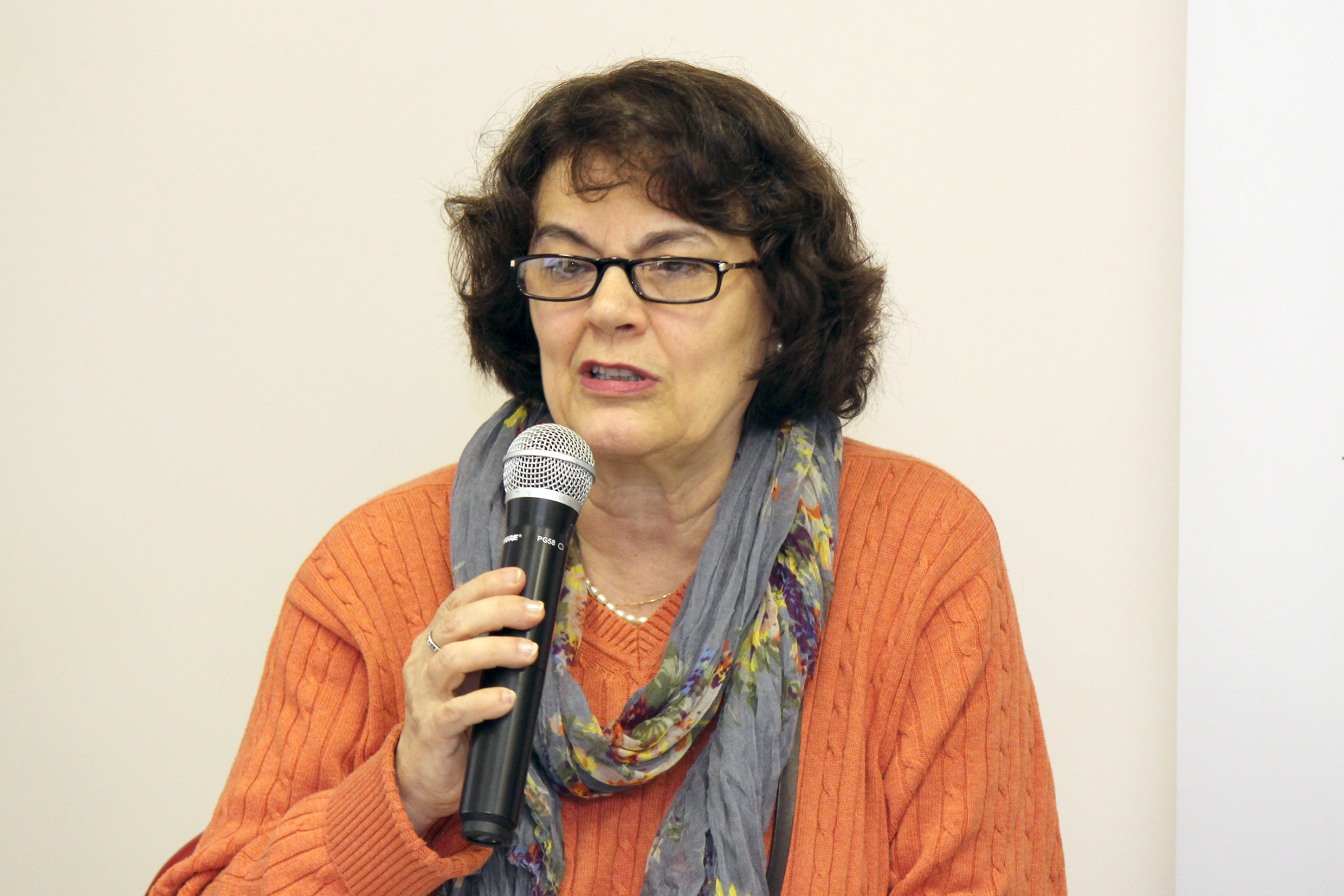 Leda Paulani