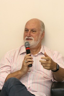 Ricardo Young participa do debate