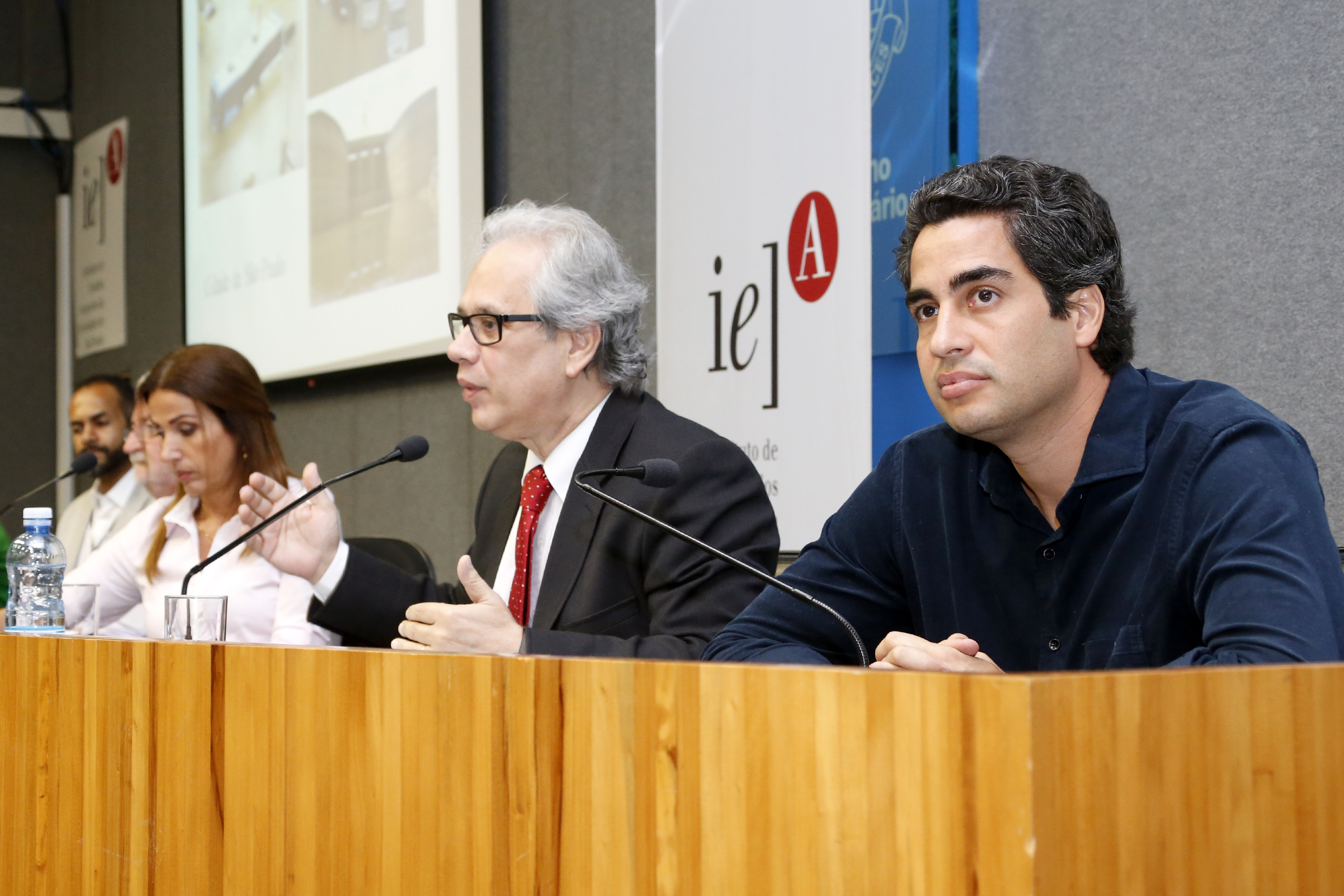 Oziel Souza, Gilberto Natalini, Ananda Apple, Marcos Buckeridge e Ricardo Cardim