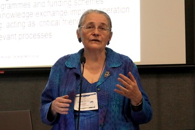 Laura Meagher 