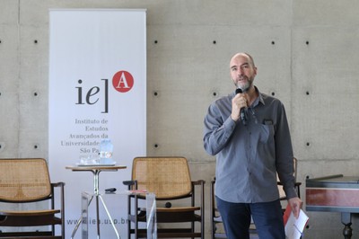 Carlos Zeron na abertura do segundo dia de evento