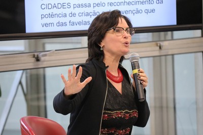 Ivana Bentes 