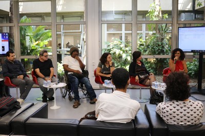 Marcus Faustini, João Roberto Ripper, Bira Carvalho, Eliana Sousa Silva, Ivana Bentes e Thais Scabio 