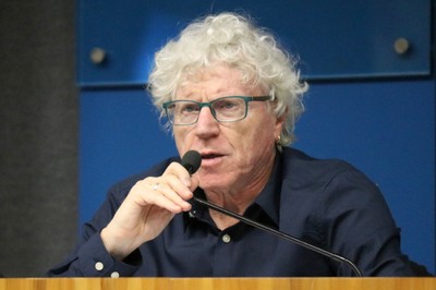 Pedro Jacobi, moderador do Painel III - 12/06/2018