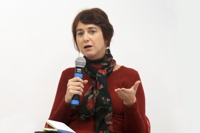 Ariane Soeli Lavezzo