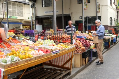 Feira em São Paulo - 23 de março