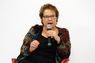 Evelyn Levy