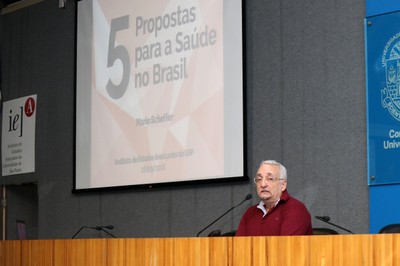 Paulo Saldiva faz a abertura do evento