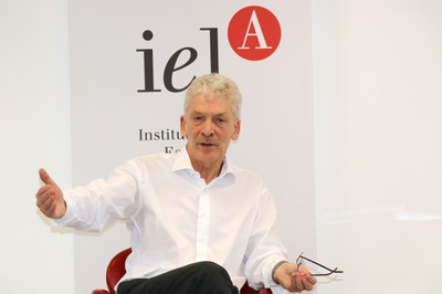 Morten Kyndrup, moderador do Encontro de Trabalho