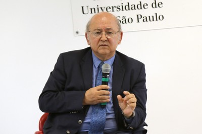 Lorenzo Carrasco 