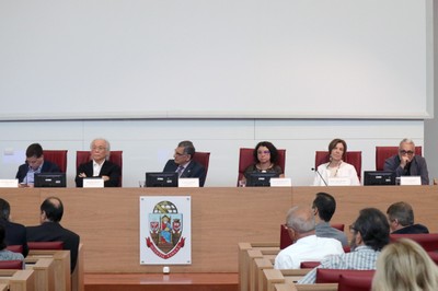 Eduardo Saron, Ricardo Ohtake, Vahan Agopyan, elaina Sousa Silva, Maria Alice Setubal e Paulo Saldiva