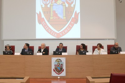 Helena Katz, Eduardo Saron, Ricardo Ohtake, Vahan Agopyan, elaina Sousa Silva, Maria Alice Setubal e Paulo Saldiva