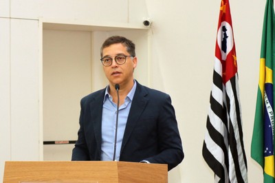 Eduardo Saron