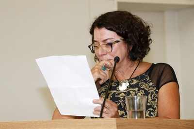 Eliana Sousa Silva se emociona durante discurso de posse