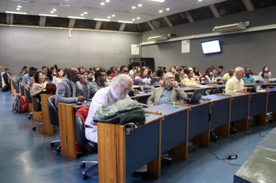 Público - 16/08/2018