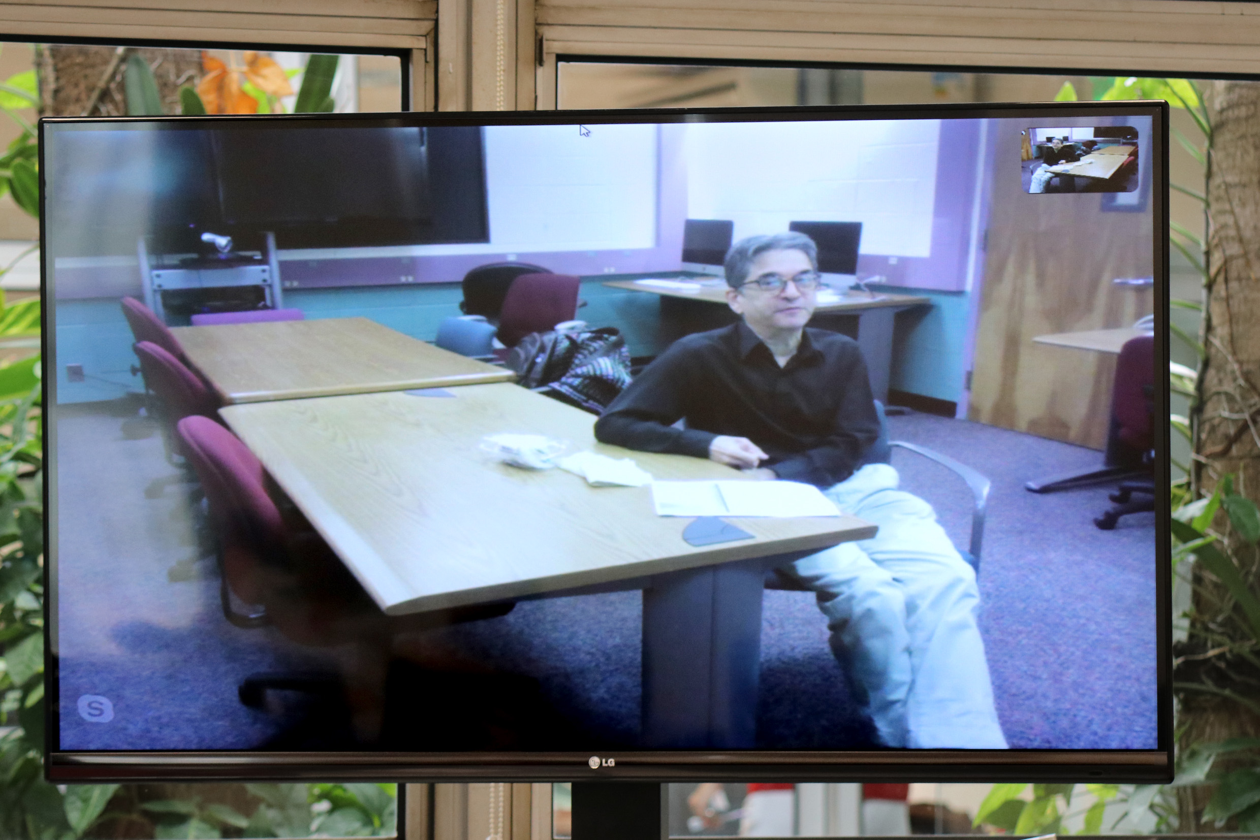 Carlos Eduardo Siqueira via Skype