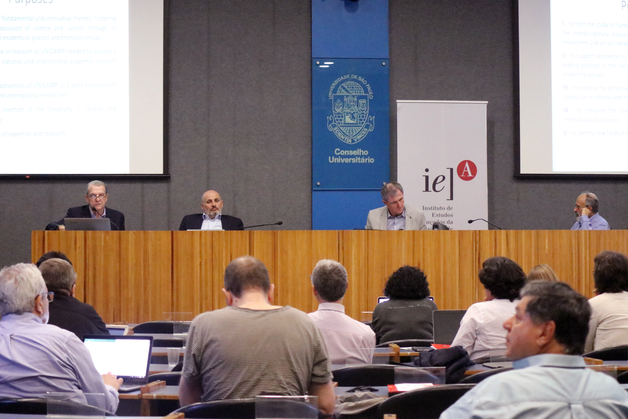 Carlos Vogt, Olivier Bouin, Bernd Kortmann e Ary Plonski  