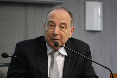 Mauro Fisberg