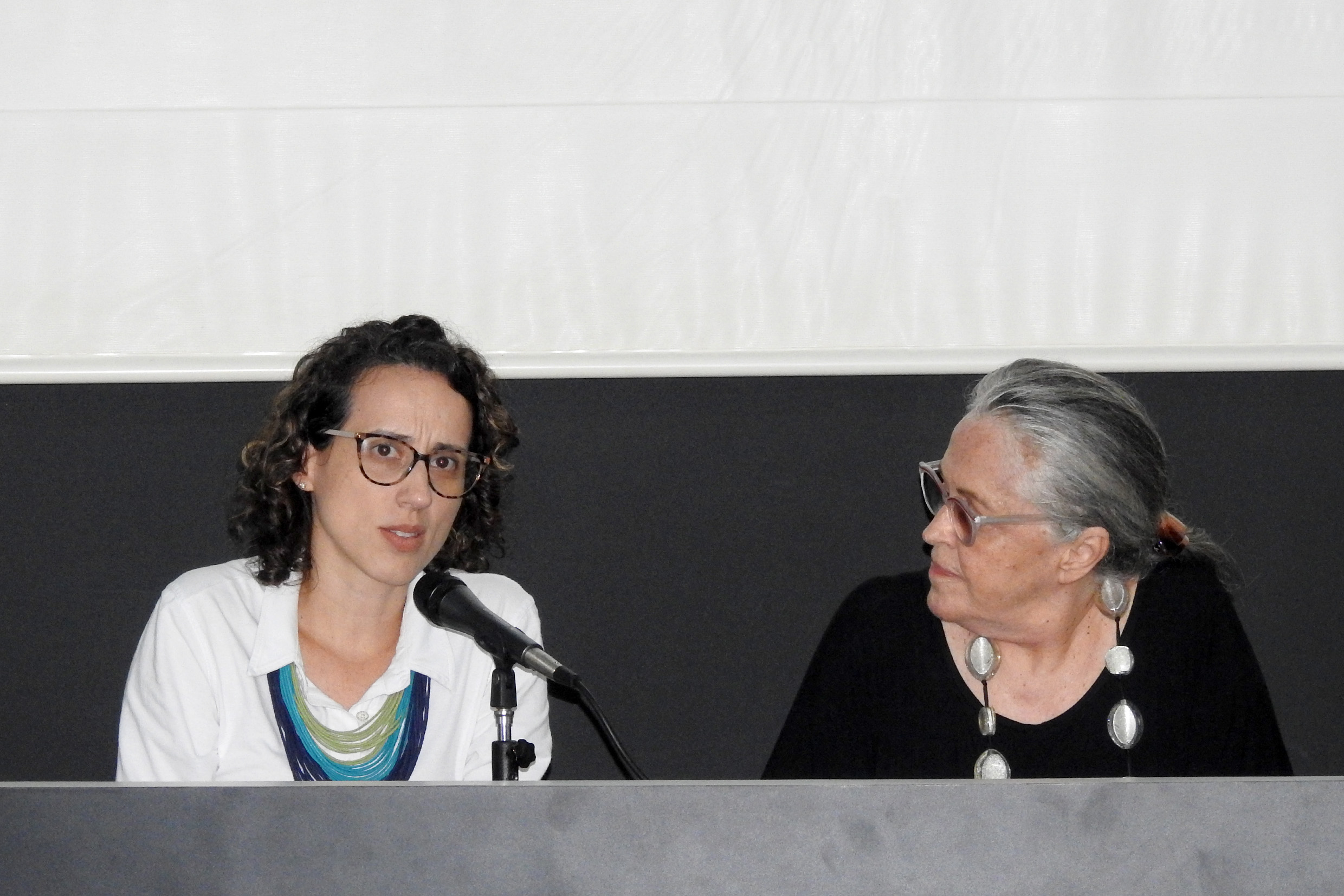 Sofia Bonna Boschetti Barbosa e Anna Peliano